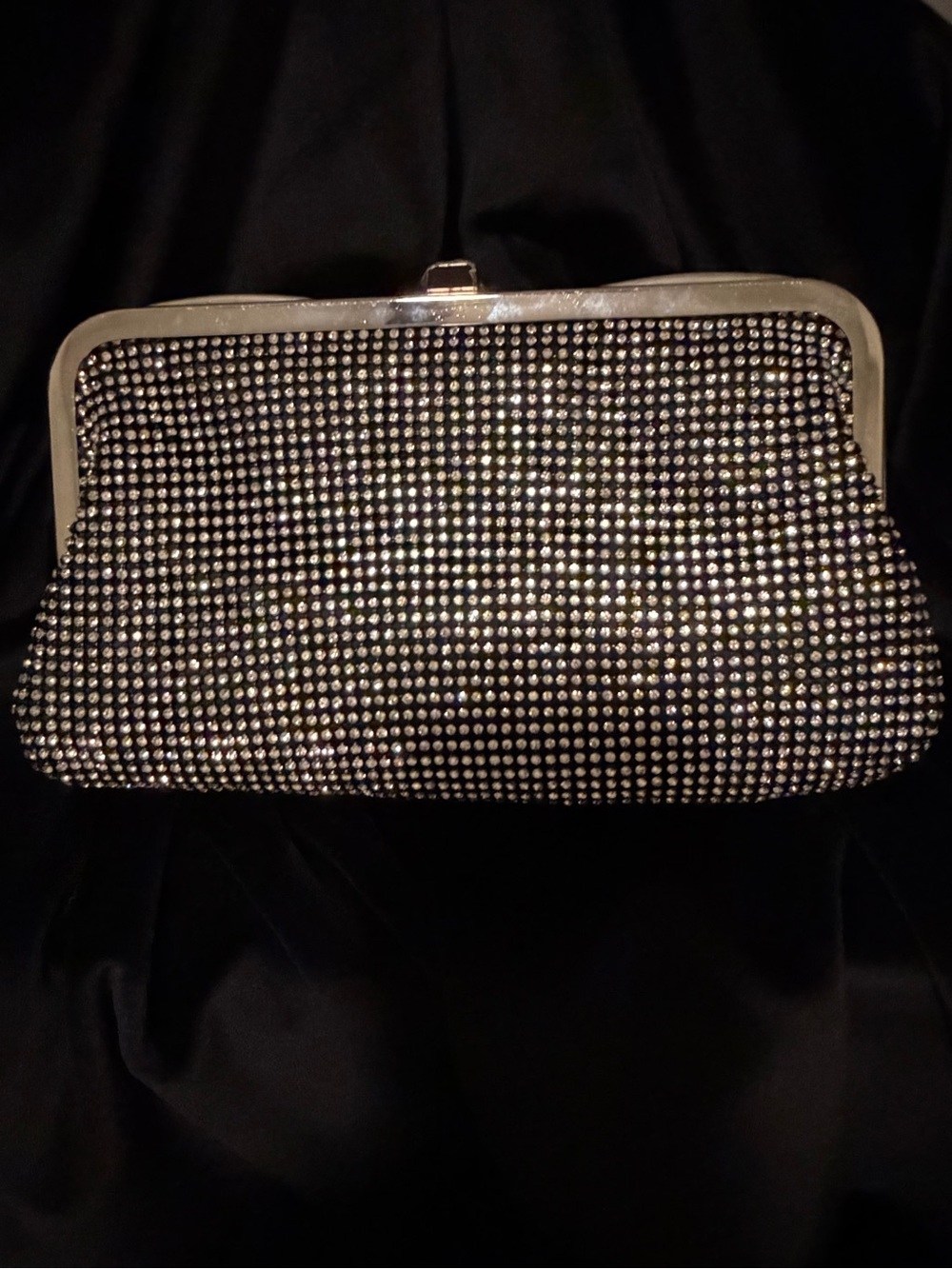 Rhinestone-Studded Black Evening Clutch with Silver Frame